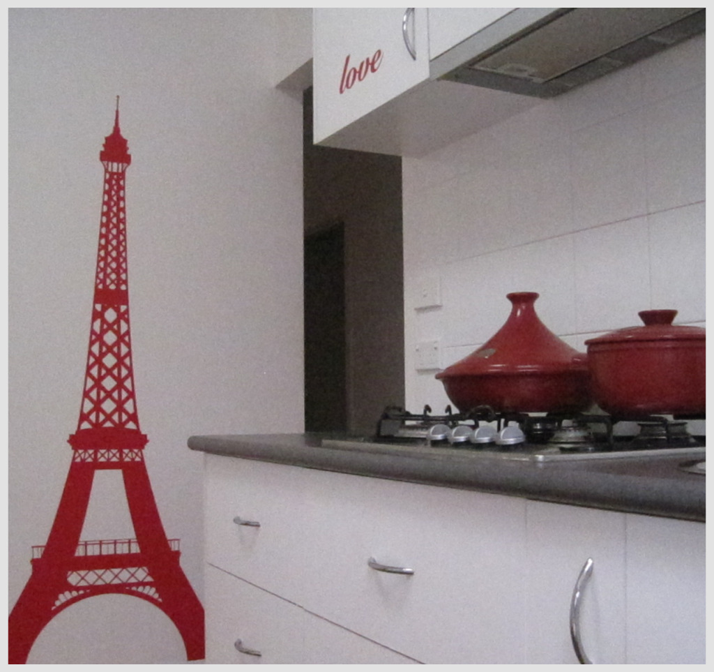 Eiffel Tower In Home Decor