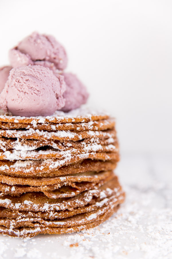 buñuelos-stacks-with-scoops-of-ice-cream-on-top-2